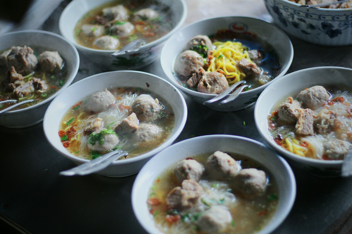 7 Rekomendasi Bakso Terenak Di Jakarta Yang Terkenal