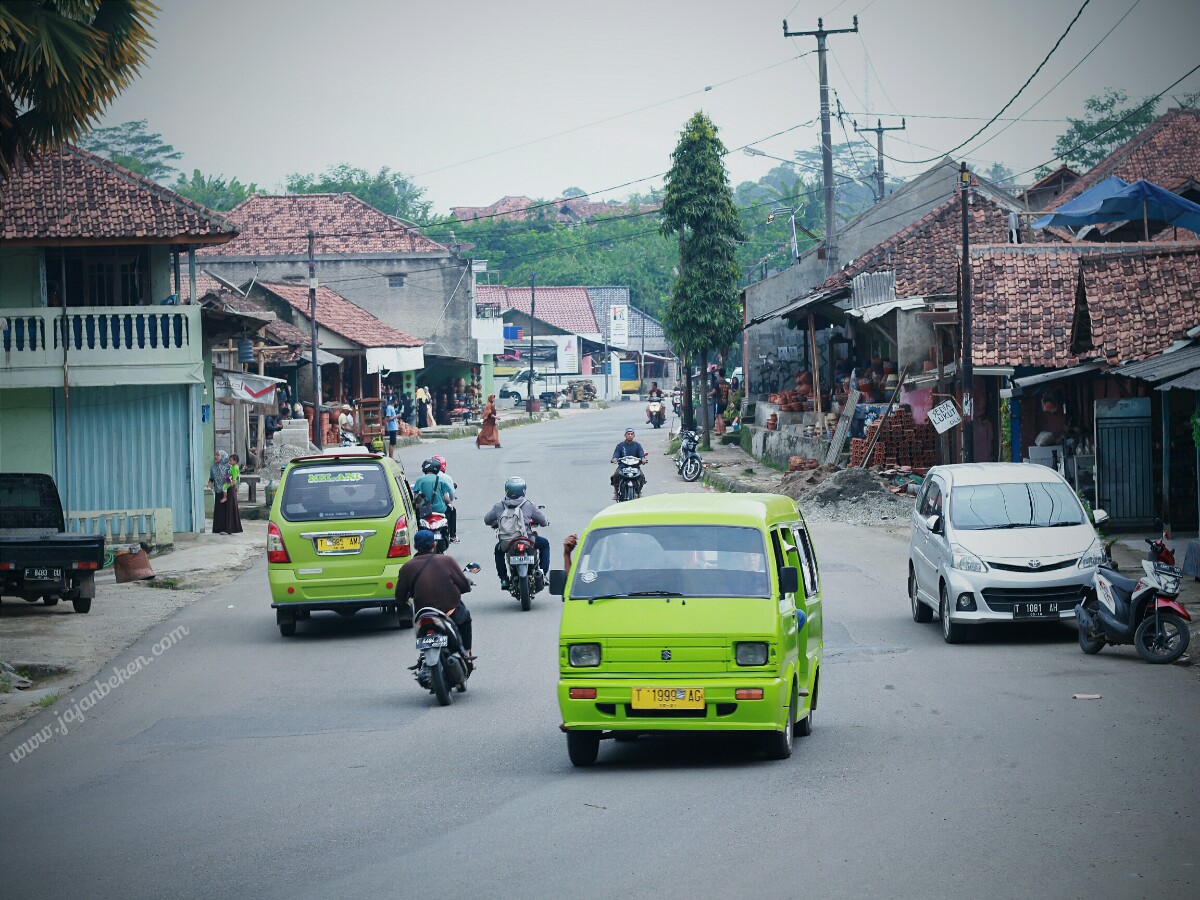  Wisata  Belanja Keramik Plered  Purwakarta  Jawa Barat