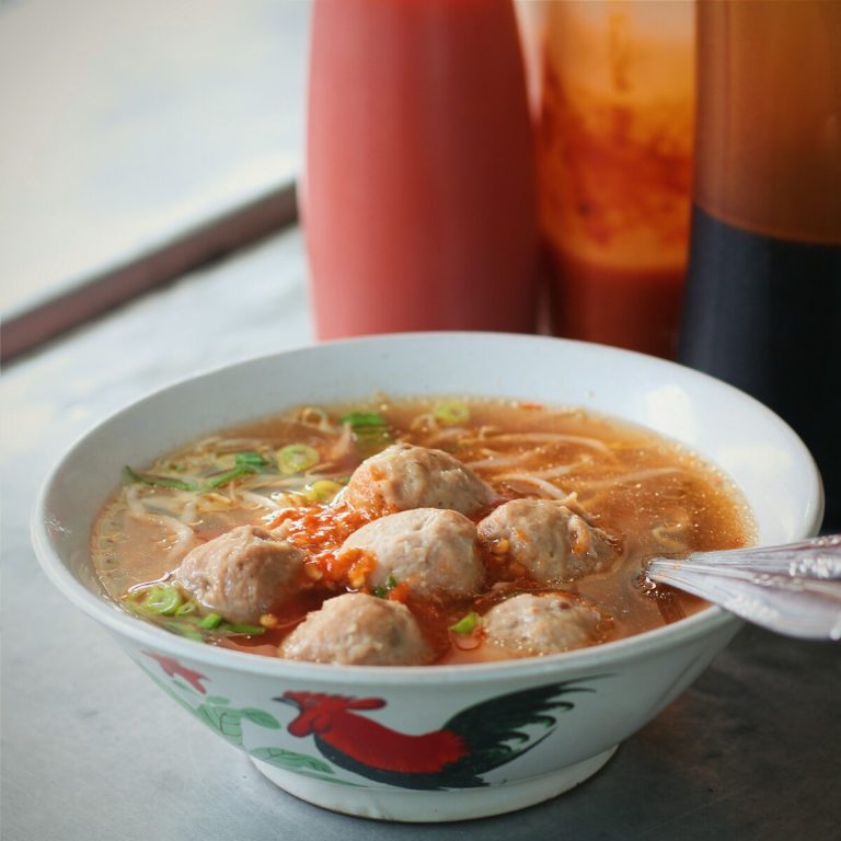 7 Rekomendasi Bakso Terenak Di Jakarta Yang Terkenal